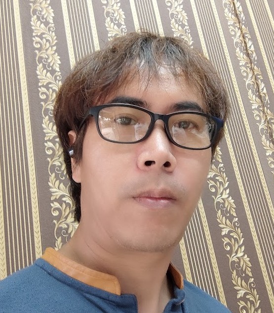 Mr.Pakorn Homhuandee